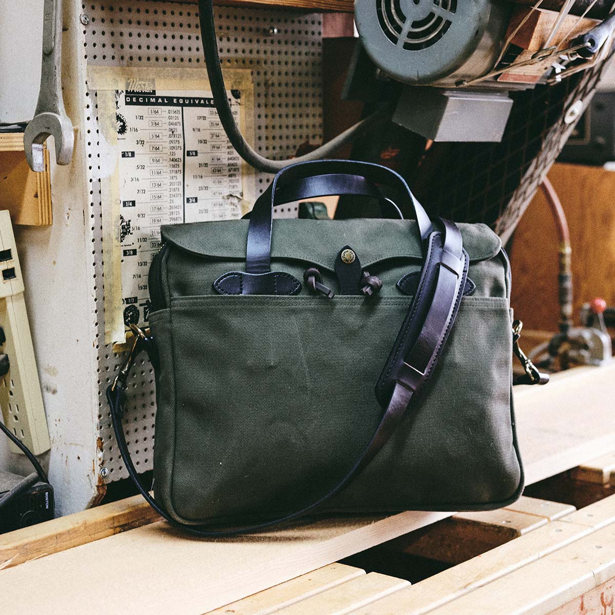 Filson Rugged Twill Original Briefcase Otter Green