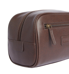 Barbour Leather Wash Bag Dark Brown