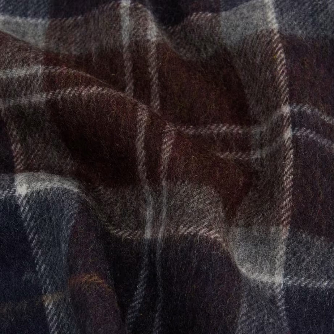 Barbour Braden Tartan Scarf Midnight Oak Tartan, crafted from luxurious 100% lambswool