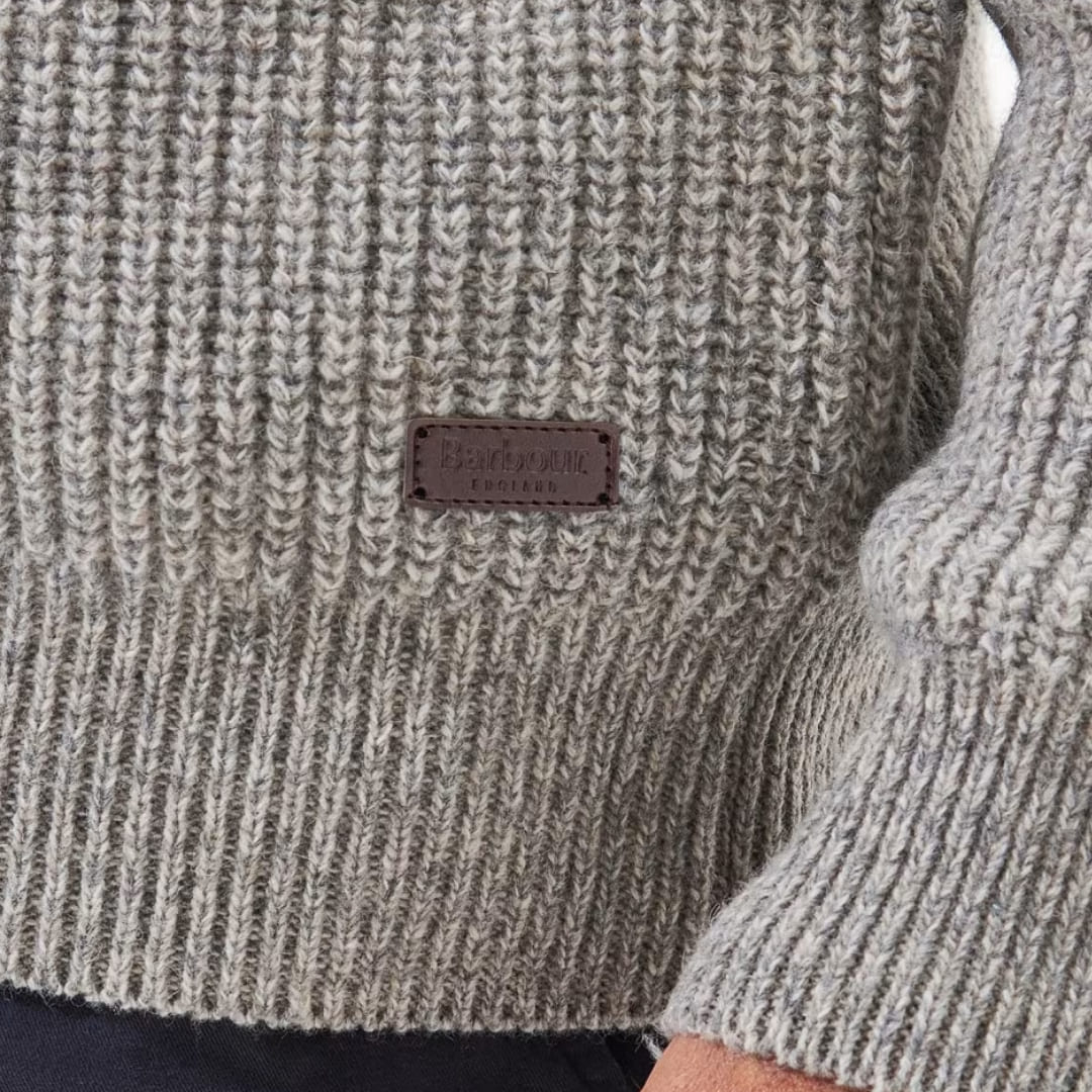 Barbour Horseford Crew Neck Jumper Stone, Pullover aus Premium-Lammwolle Barbour Horseford Crew Neck Jumper Stone, Pullover aus Premium-Lammwolle