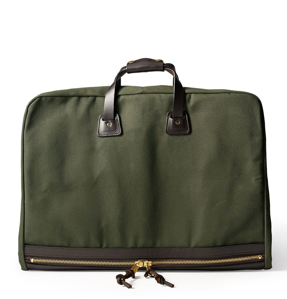 Filson Rugged Twill Suit Cover Otter Green, für bis zu zwei Kleidungsstücke ausgelegt