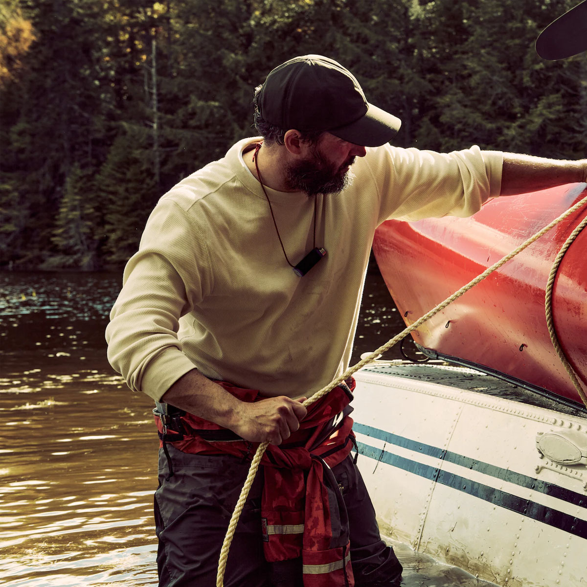 Filson Waffle Knit Thermal Crew Sand, ein idealer Baselayer für kalte Wetterbedingungen