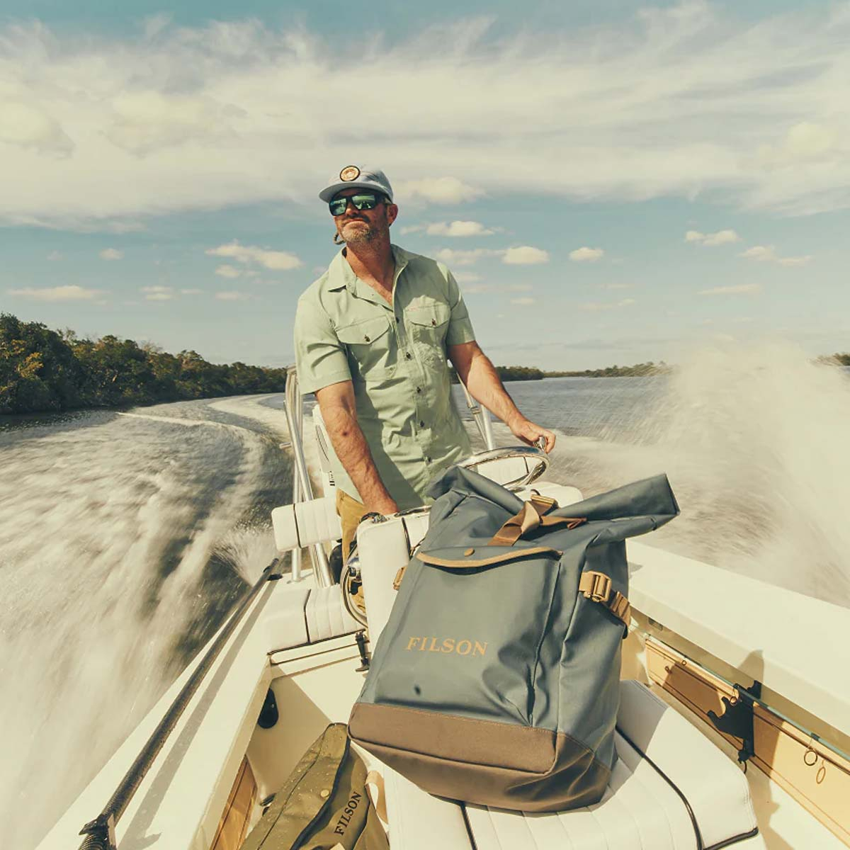 Filson All-Weather Backpack Slate/Canteen/Covert, Wasserfester Roll-Top Rucksack für jedes Abenteuer