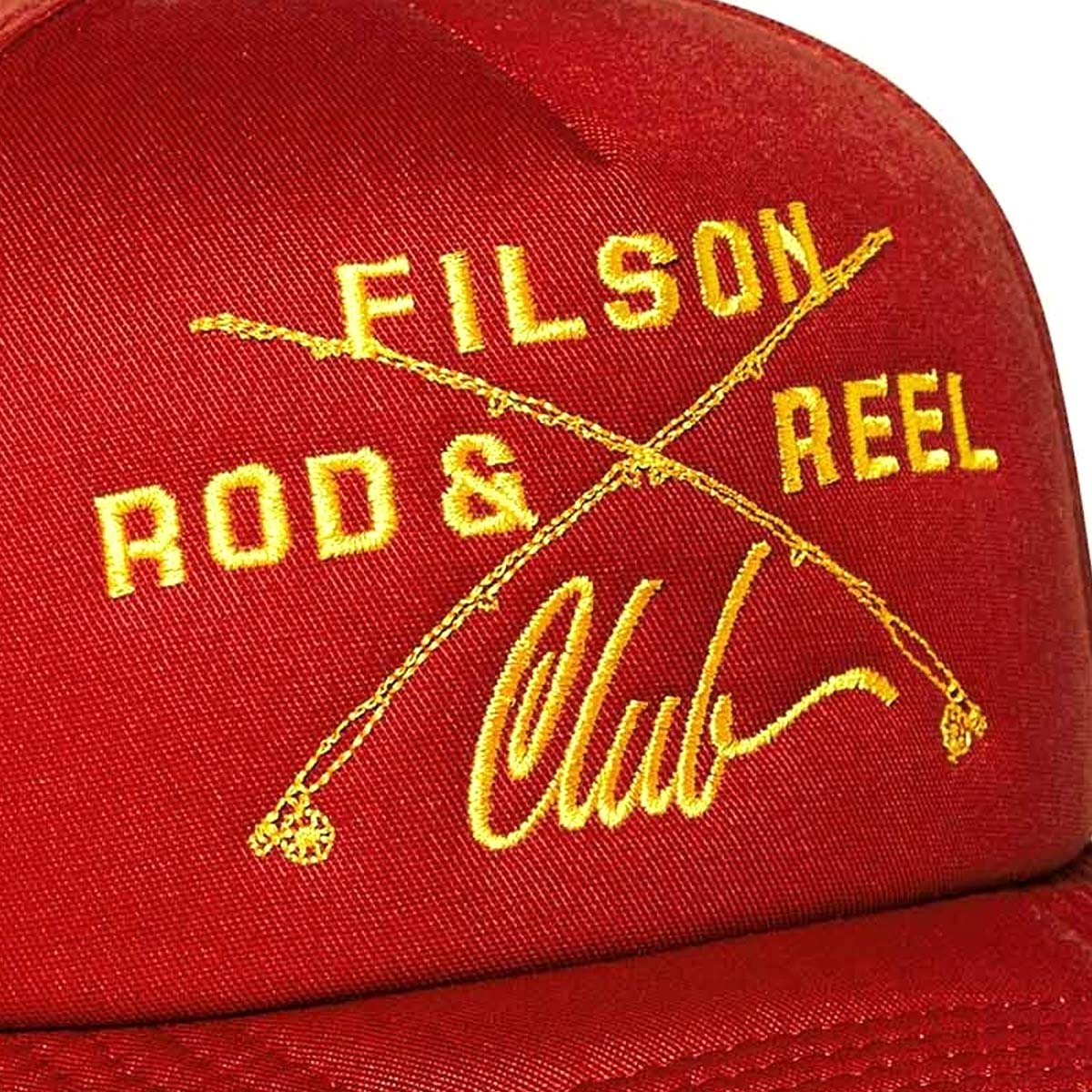 Filson Harvester Cap Rust/Rod And Reel Club, ein klassisches Five-Panel-Cap mit vorgeformtem Schirm und verstellbarem Riemen, das vor den Elementen schützt