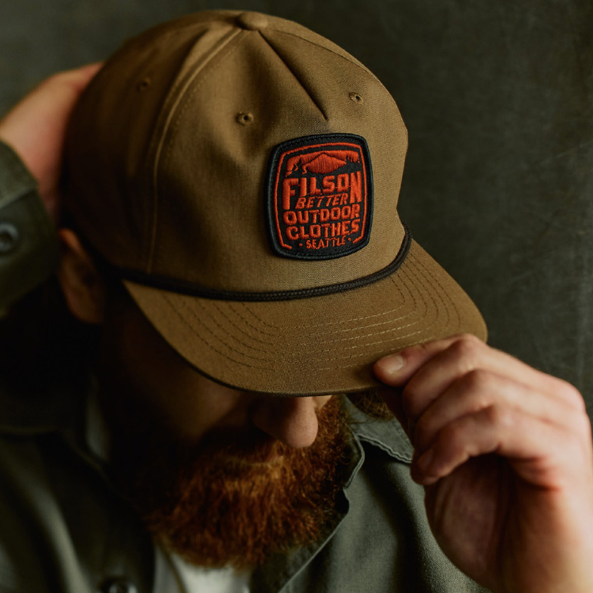 Filson Trucker Cap Light Brown/Filson, klassische Trucker-Cap mit vorgekrümmtem Schirm für Schutz vor Regen und Blendung