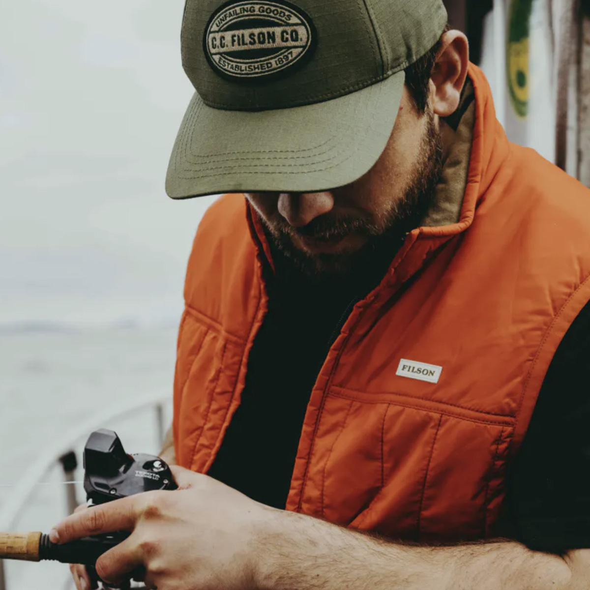 Filson Logger Cap Army Green/Kenai, ideal for fishing