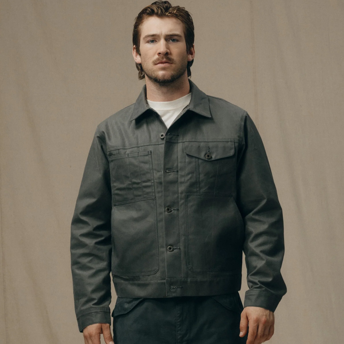 Filson Tin Cloth Short Lined Cruiser Jacket Castor Gray, die ideale Arbeitsjacke für kaltes, nasses Wetter Filson Tin Cloth Short Lined Cruiser Jacket Castor Gray, die ideale Arbeitsjacke für kaltes, nasses Wetter