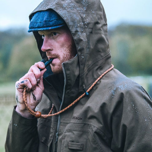 Filson 3-Layer Field Jacket Brown, Vollständig nahtversiegelte dreilagige wasserdichte, atmungsaktive Jacke, das Beste vom Besten