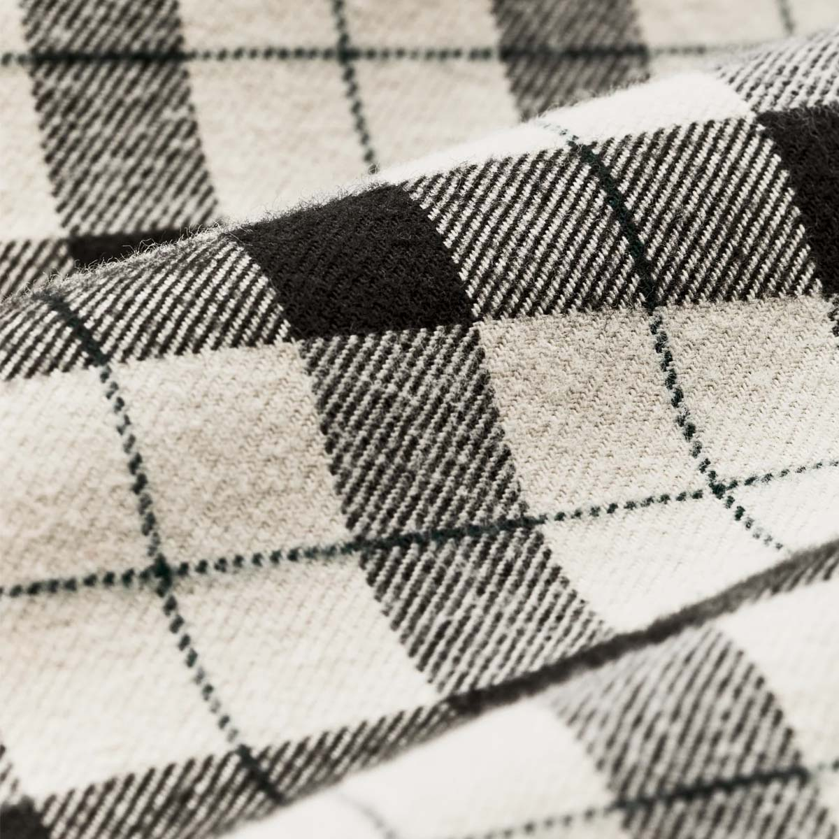 Filson Alaskan Guide Shirt Cream/Peat/Multi, 8-oz. Cotton Flannel