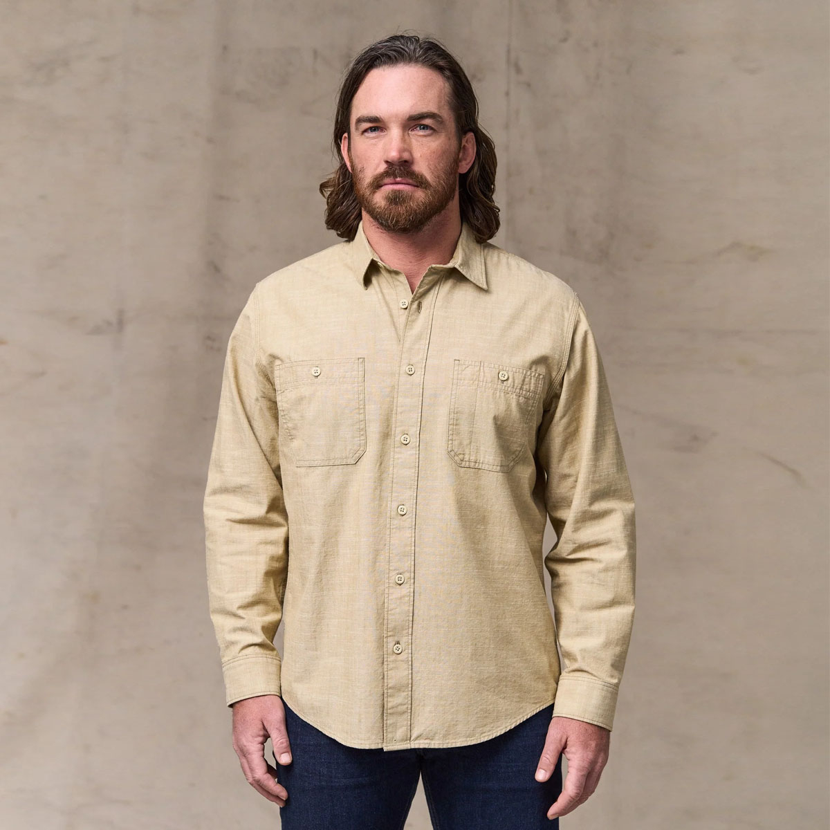 Filson Chambray CPO Shirt Tan, Robust, leicht und einsatzbereit Filson Chambray CPO Shirt Tan, Robust, leicht und einsatzbereit
