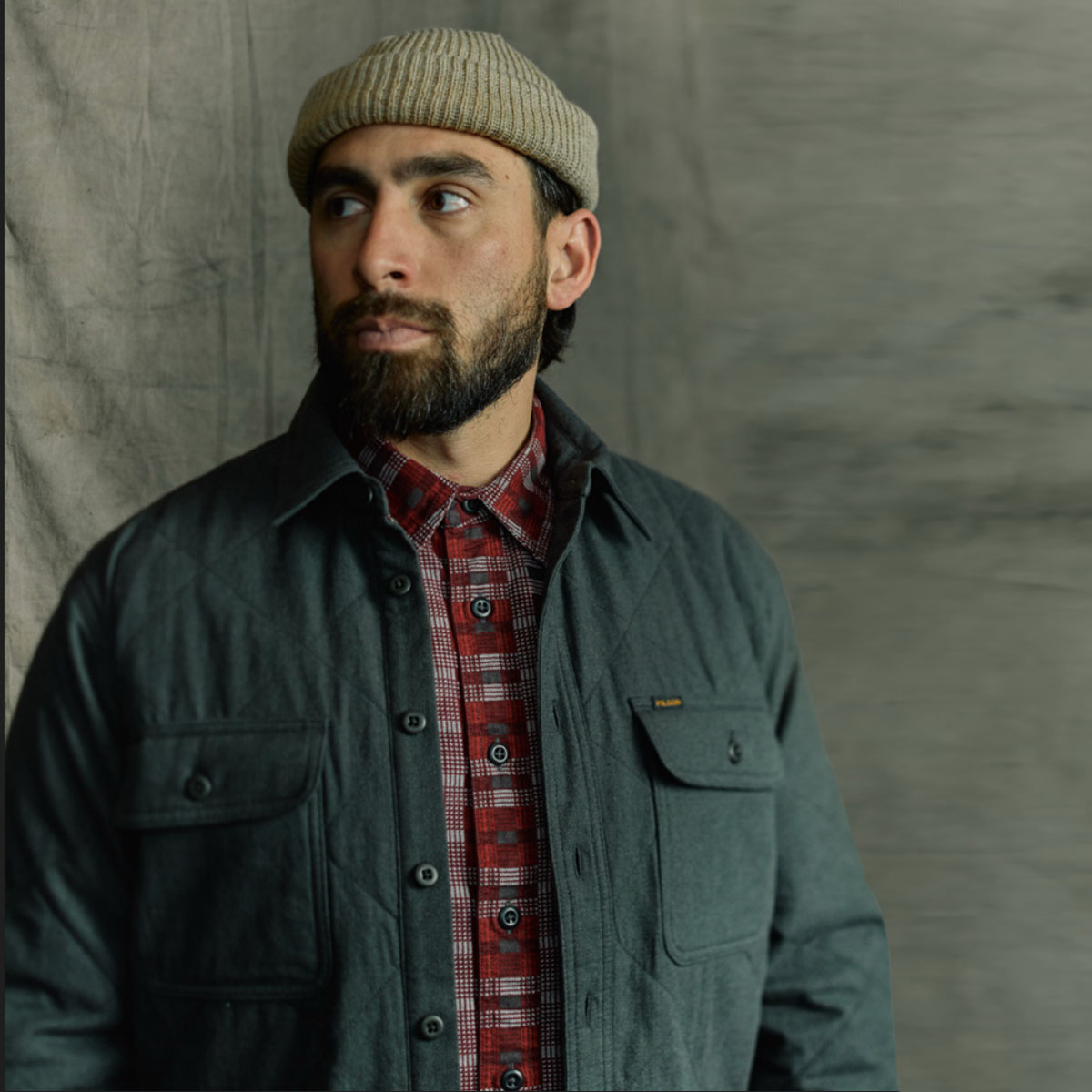 Filson Insulated Flannel Shirt Charcoal, ultieme warme, duurzame outdoorlaag zowel als hemd en jas