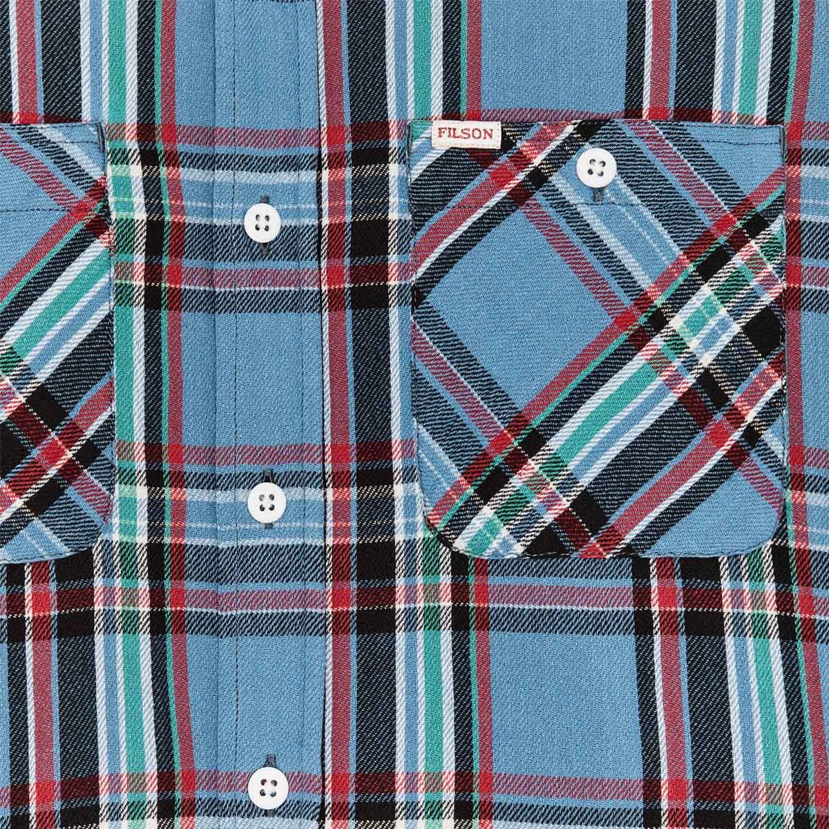 Filson The Rangeland Flannel Shirt Light Blue/Red Plaid, ein neues, mittelschweres Hemd aus ultraweichem Baumwollflanell