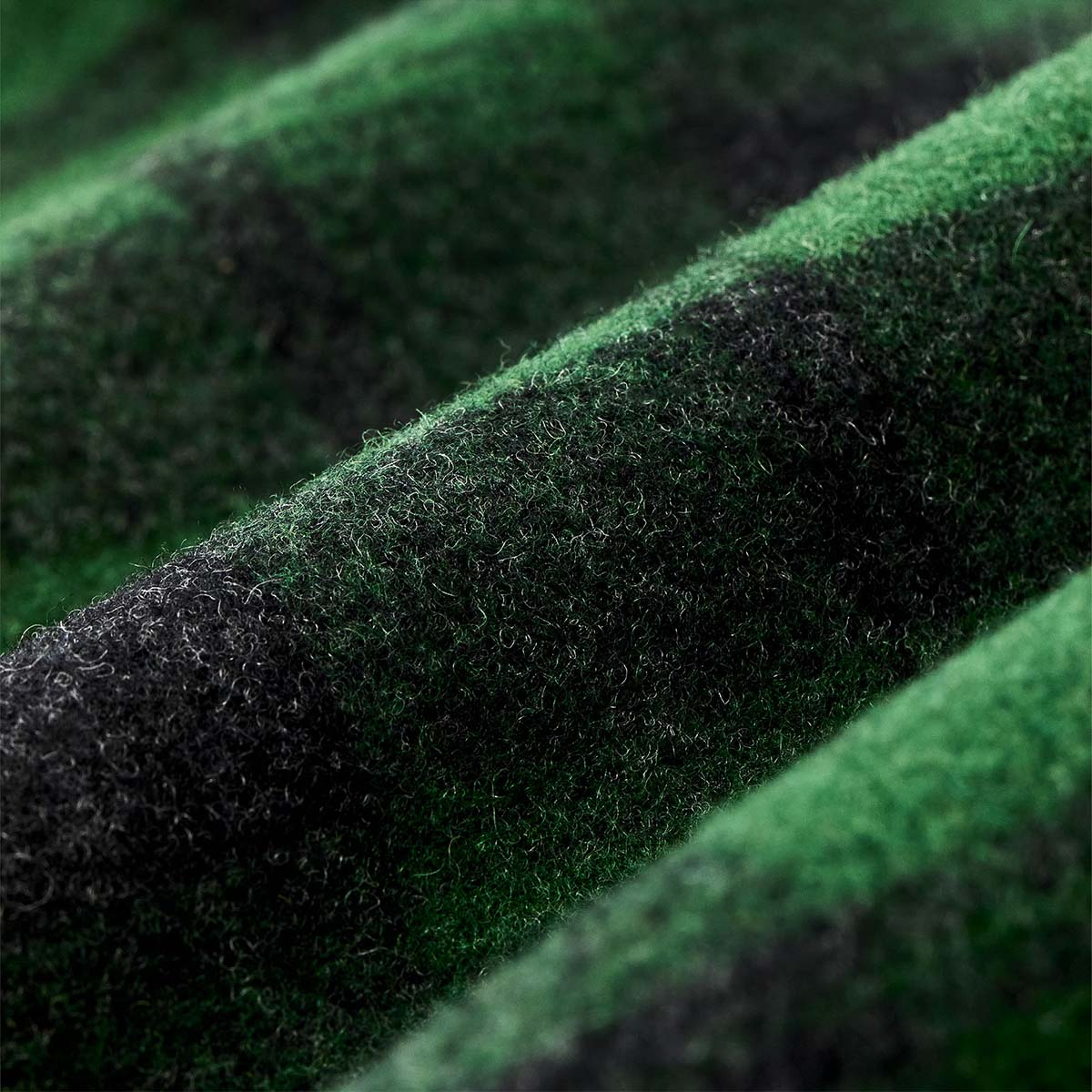 Filson Wool Jac-Shirt Green/Black Plaid, hergestellt aus 18 Unzen 100% Wolle Filson Wool Jac-Shirt Green/Black Plaid, hergestellt aus 18 Unzen 100% Wolle