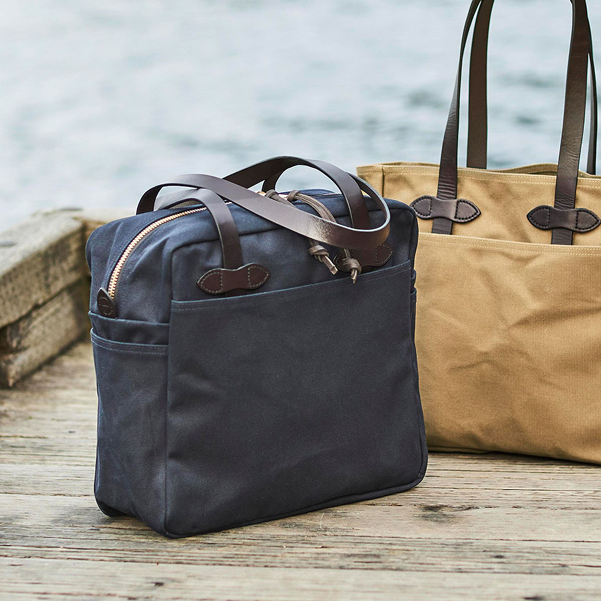 Filson Rugged Twill Tote Bag With Zipper Navy, für Männer und Frauen mit Stil und Liebe zur Qualität