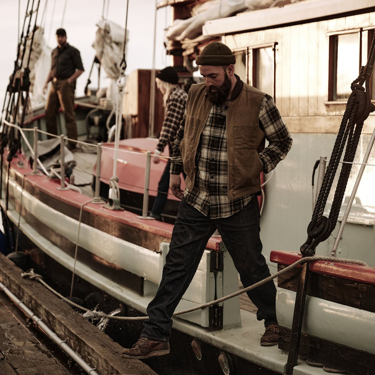 Filson Tin Cloth Insulated Work Vest Dark Tan, ideale Arbeitsweste