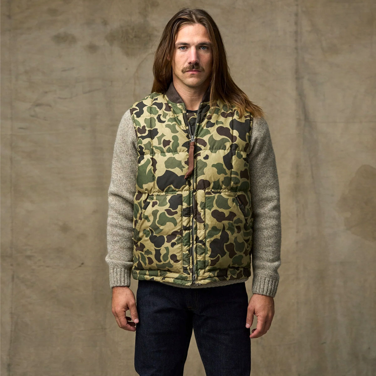 Filson Waxed Down Vest, Leicht im Gewicht. Zuverlässig bei Kälte. Für jedes Wetter geeignet. Filson Waxed Down Vest, Leicht im Gewicht. Zuverlässig bei Kälte. Für jedes Wetter geeignet.