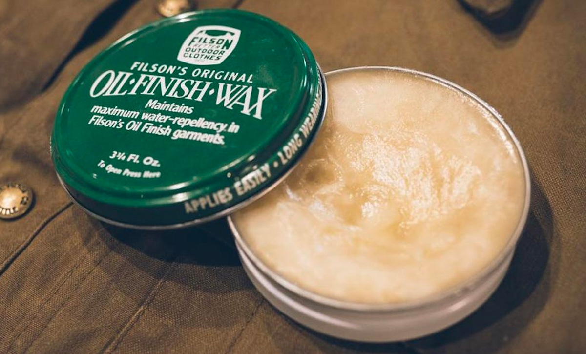 Filson Oil Finish Wax, Erhält die maximale wasserabweisende Wirkung in geölten Kleidungsstücken