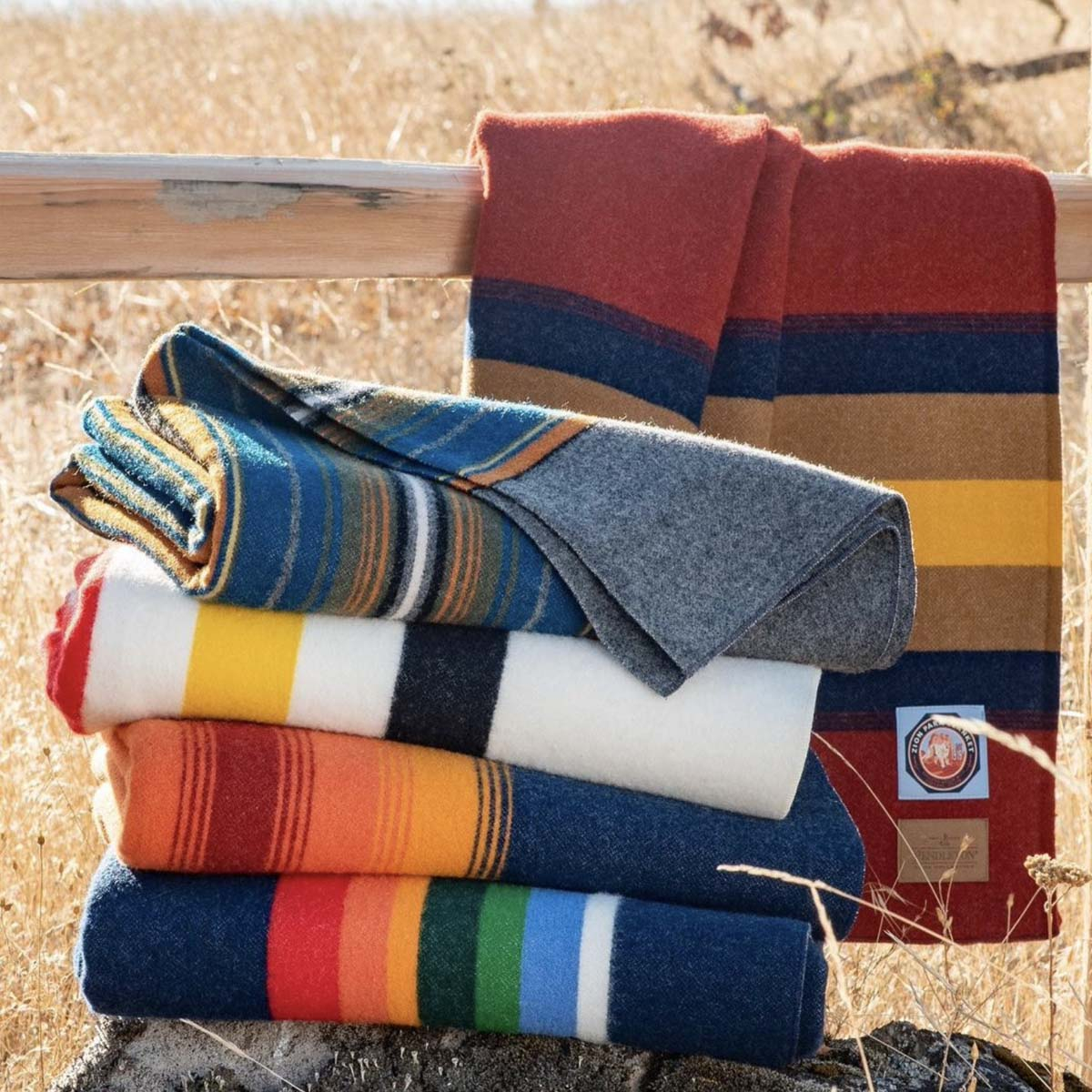 Pendleton National Park Throw Decken, die sich perfekt für Picknicks, Camping oder zum Kuscheln im Haus eignen