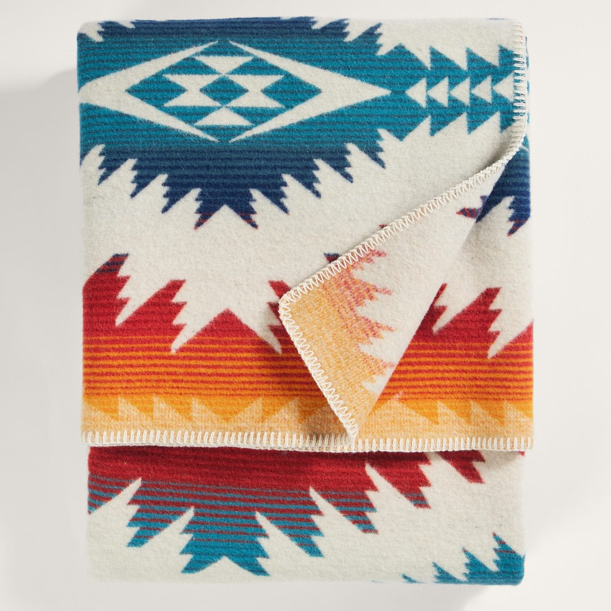 Pendleton Jacquard Napped Robes Kollektion, Decken perfekt zum Überwurf auf das Bett, für Picknicks, Camping oder zum Kuscheln drinnen