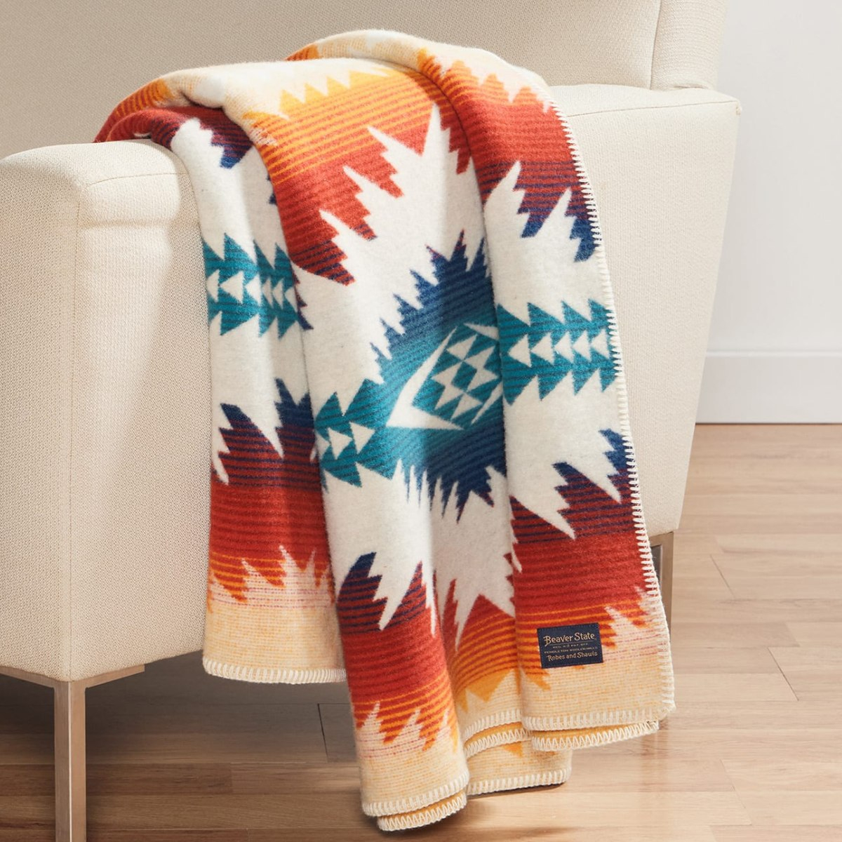 Pendleton Jacquard Napped Blanket Robe – Sunset Pass, Perfekte Decke für kühle Nächte