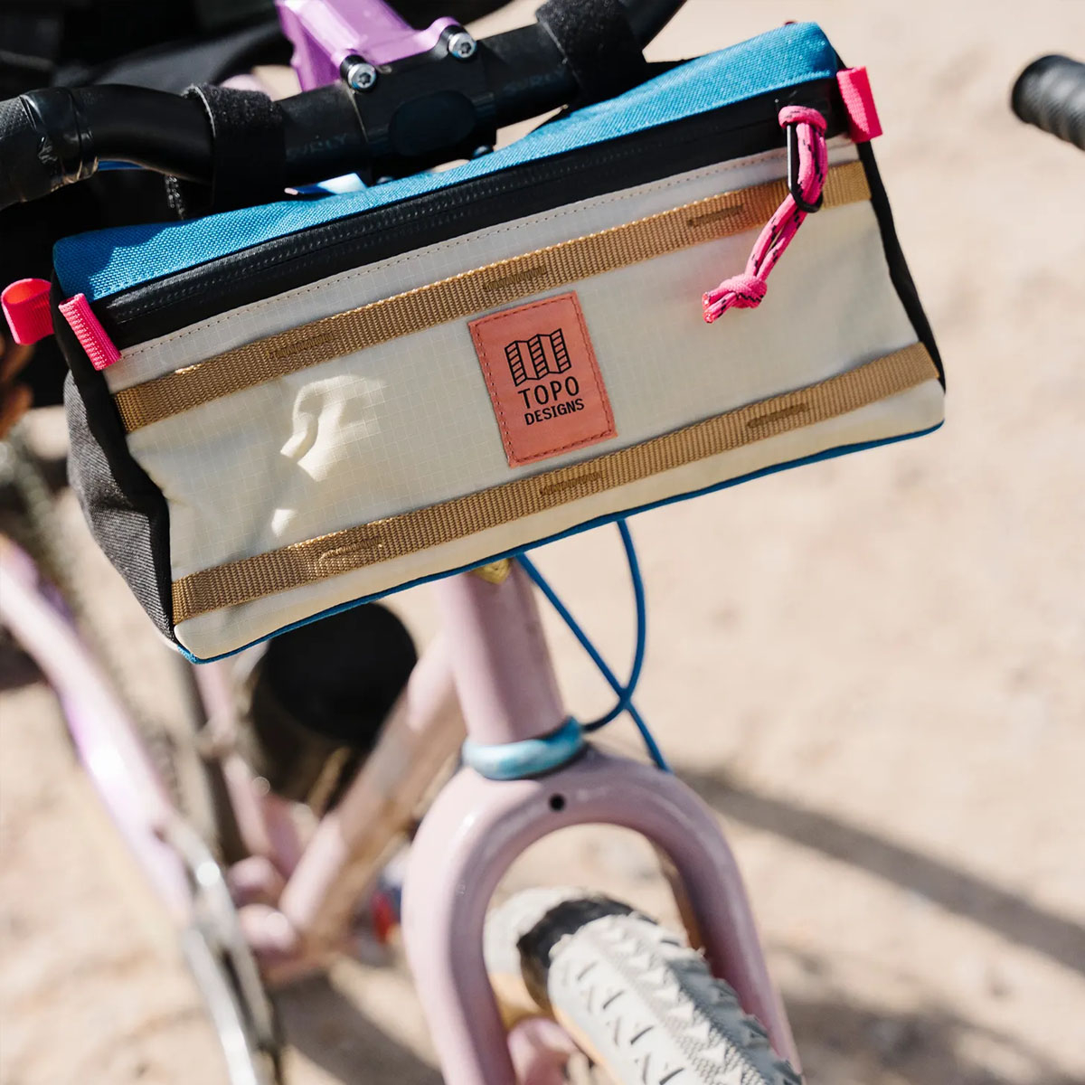 Topo Designs Bike Bag, Vielseitige Tasche zur Befestigung an der vorderen Stange Ihres Fahrrads.