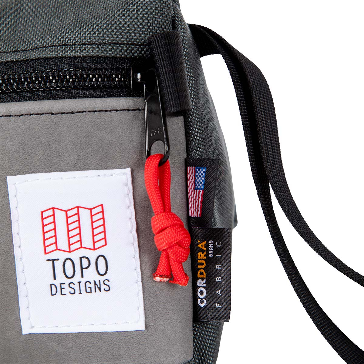 Topo Designs Dopp Kit Charcoal/Charcoal Leather, Kulturbeutel für minimalistisches Reisen
