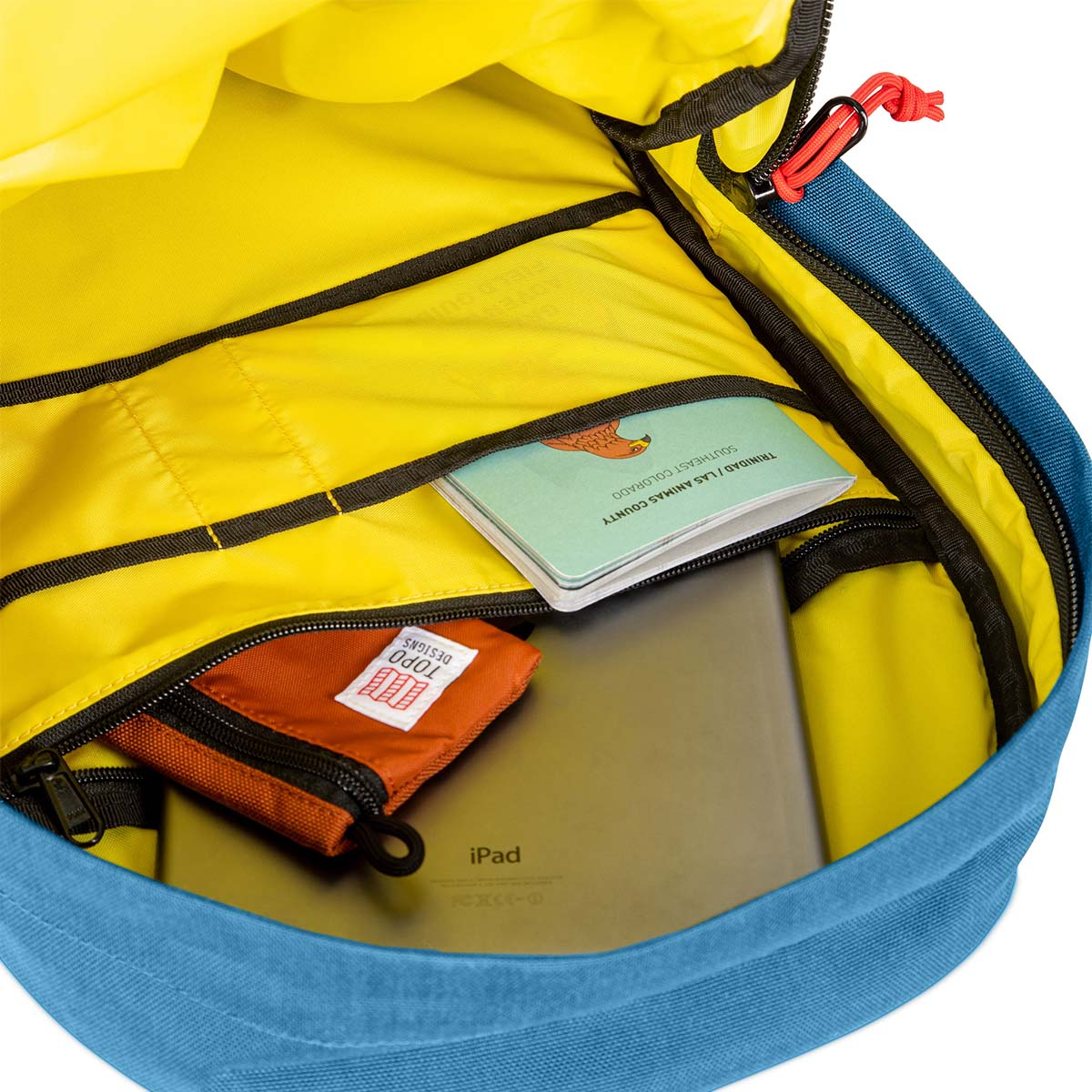 Topo Designs Daypack Classic Blue/Khaki, der ideale Rucksack für den täglichen Gebrauch