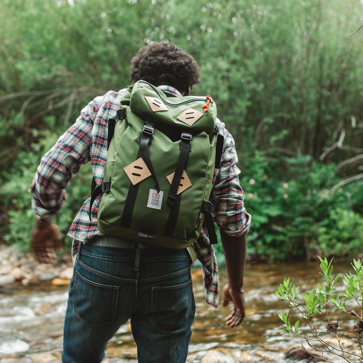 Topo Designs Klettersack Backpack Olive Lifestyle, perfect backpack for men and women