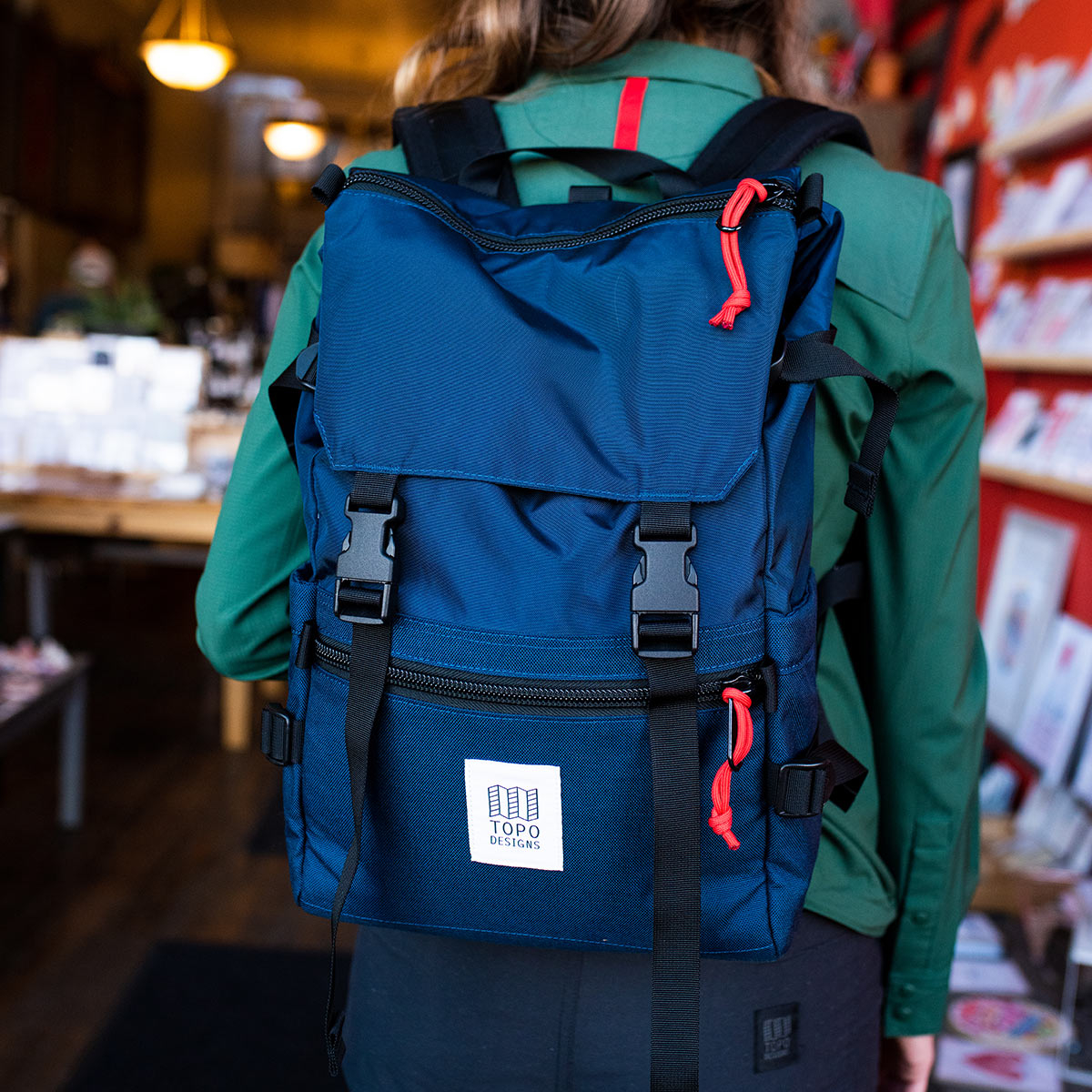 Topo Designs Rover Pack Classic Navy, der ideale Rucksack für den täglichen Gebrauch