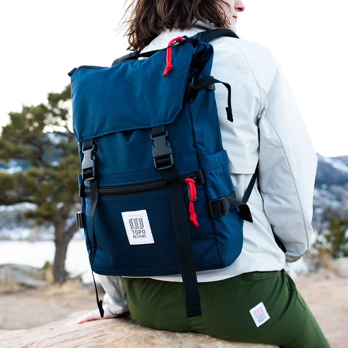 Topo Designs Rover Pack Classic Navy, der ideale Rucksack für den täglichen Gebrauch