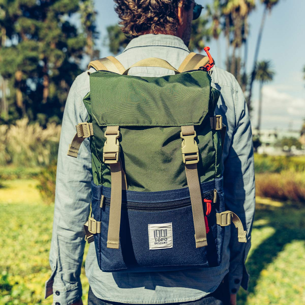 Topo Designs Rover Pack Classic Olive/Navyd, der ideale Rucksack für den täglichen Gebrauch