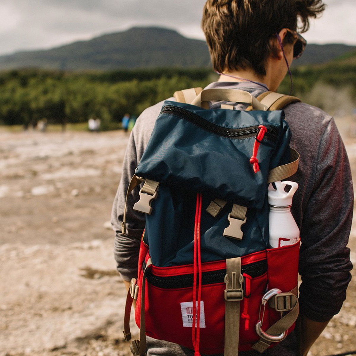 Topo Designs Rover Pack Classic Navy/Red, der ideale Rucksack für den täglichen Gebrauch