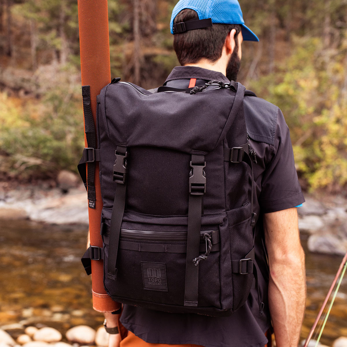 Topo Designs Rover Pack Tech Black, der ideale Rucksack für den täglichen Gebrauch