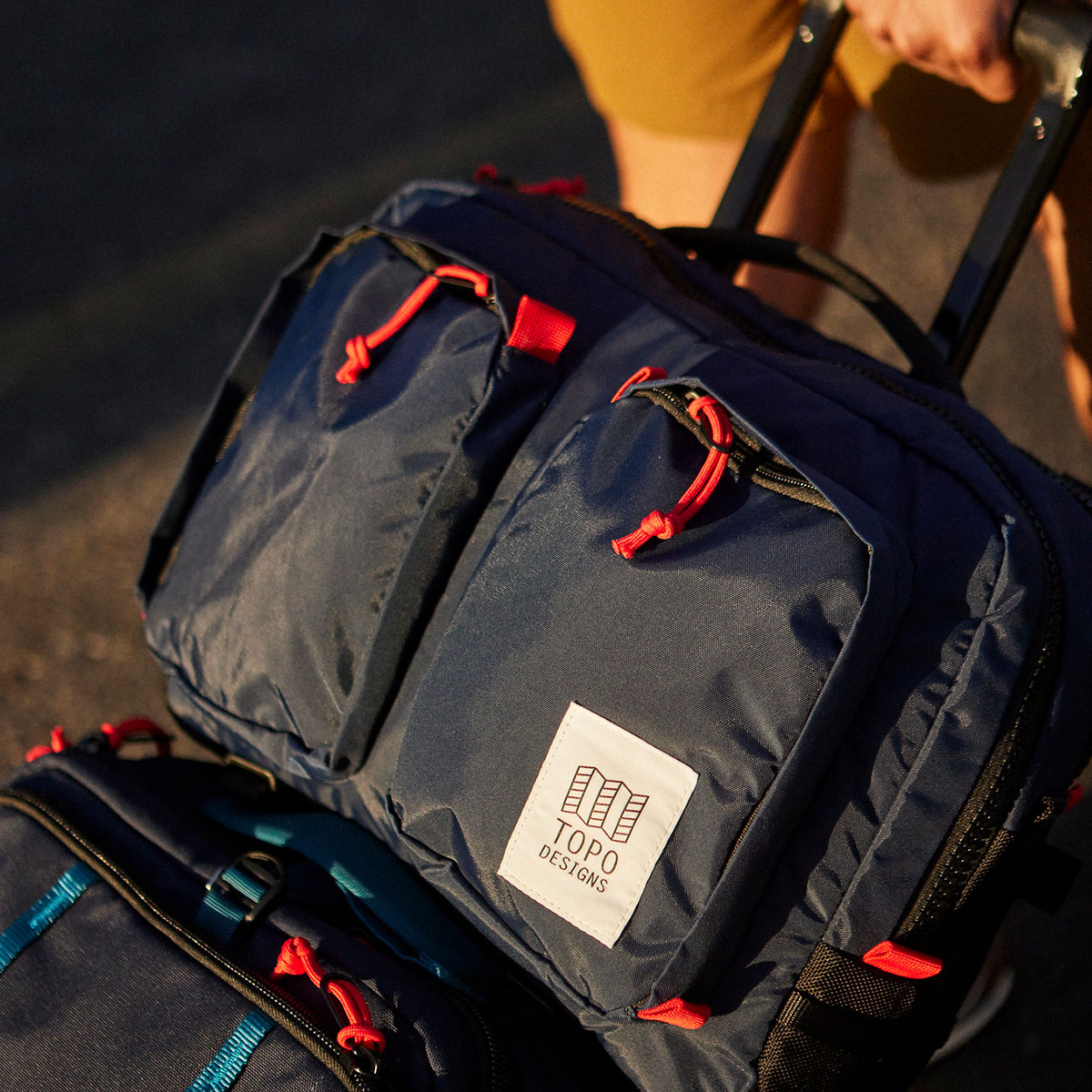 Topo Designs Global Briefcase Navy, Die perfekte Tasche für den täglichen Gebrauch
