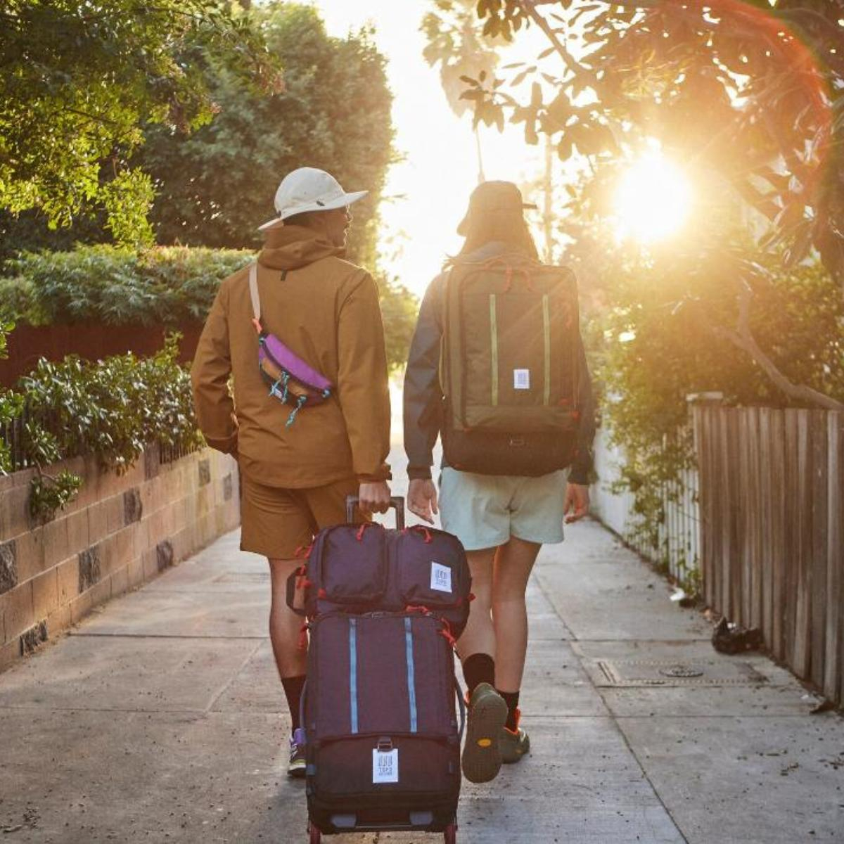 Topo Designs Global Travel Bag Roller Pond Blue/Spice, built to travel as easy as possible