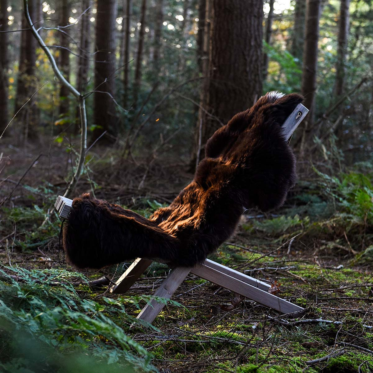 Weltevree Sheepscoat Brown, weiches Schafsfell mit Lederschlaufe